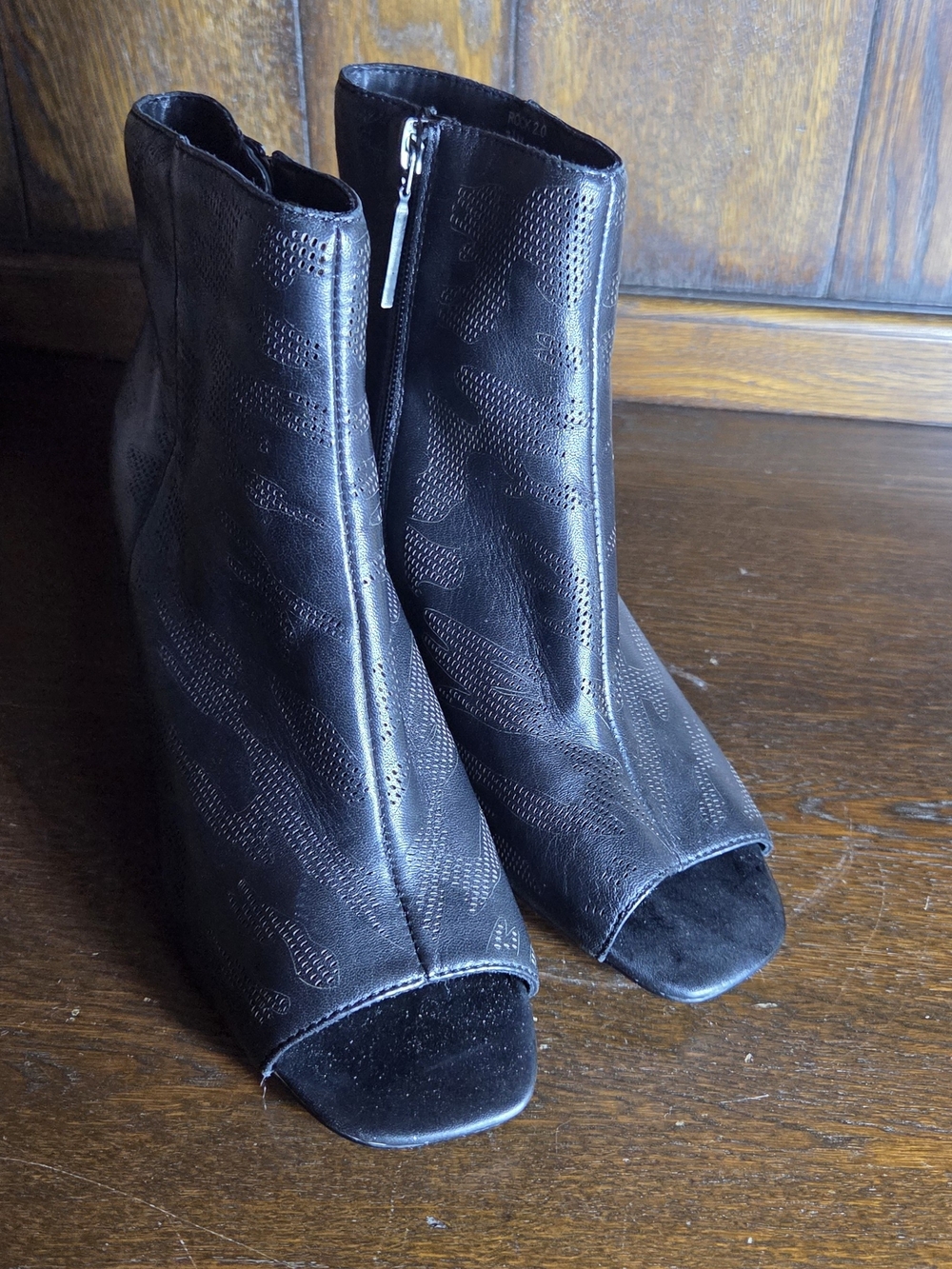 Sanctuary Navy Peep-Toe Wedge Mules - Picture 2 of 16